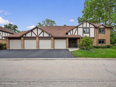 510 Banyon Ln APT C, La Grange, IL, 60525