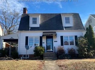 1568 Upland Rd, Huntington, WV 25701