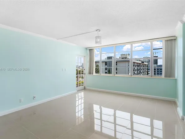 2025 NE 164th St APT 907, North Miami Beach, FL 33162