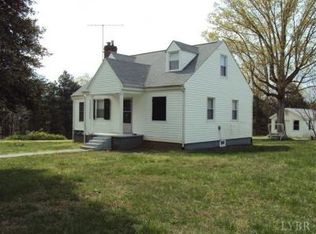 8904 Richmond Hwy, Gladstone, VA 24553