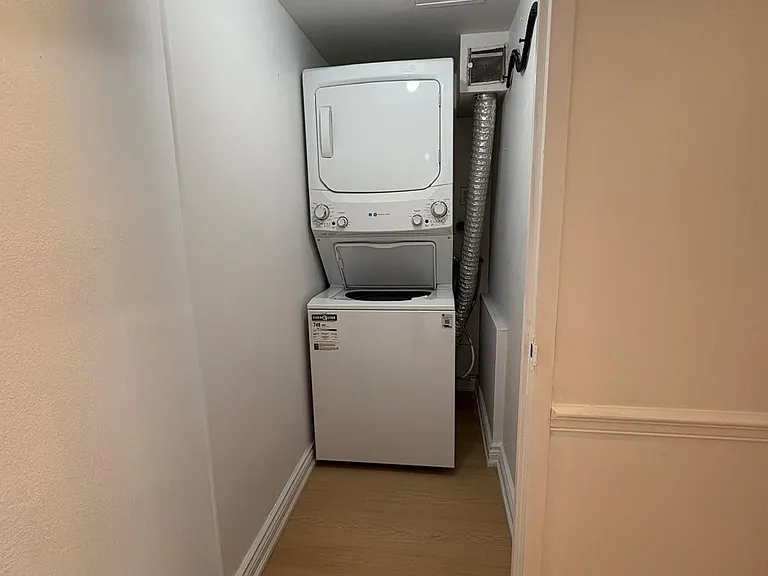 633 Bay St #2309 — Photo 13