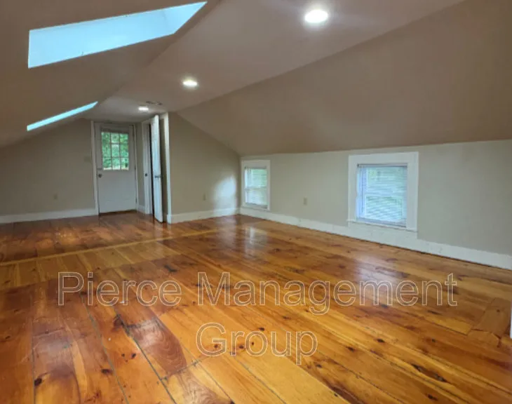 11 1/2 Perkins Ct — Photo 8