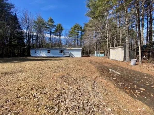881 Middle Road, Sabattus, ME 04280