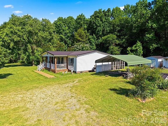 5th image of 1604 Sugarfarm Rd