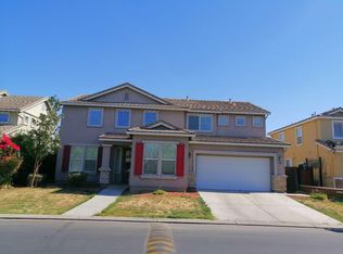 50 Nostalgia Ave, Patterson, CA 95363