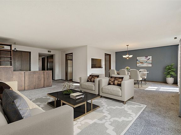 3rd image of 428 29th Street Dr SE APT 16