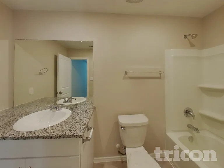5602 Mountain Point — Photo 8