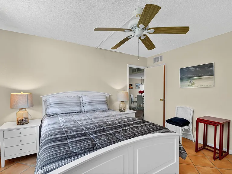 1810 New Palm Way #415 — Photo 25