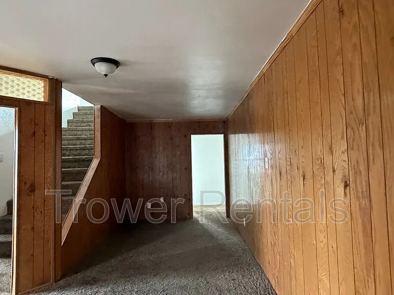 406 San Jacinto St — Photo 25
