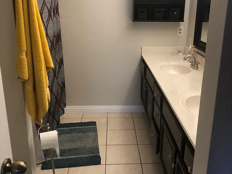 1833 Einstein St — Photo 33