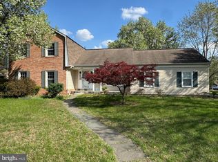 5902 6th St S, Falls Church, VA 22041