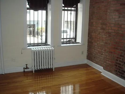 Rented by Centennial Properties NY | media 8