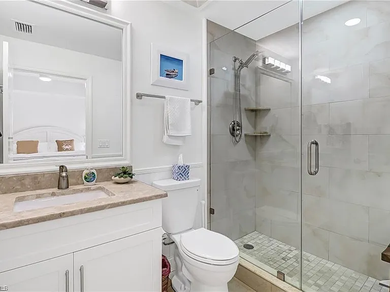 410 Bayfront Pl #2208 — Photo 8