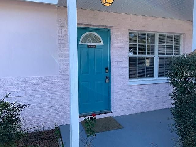 1st image of 8446 Fox Hollow Dr