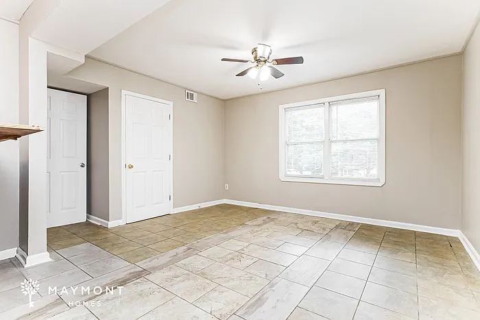 4636 Hamlet Walk SE — Photo 10