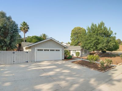 3703 W Kimber Dr, Thousand Oaks, CA, 91320