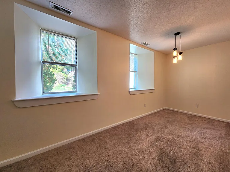 206 Whetstone Mls — Photo 7