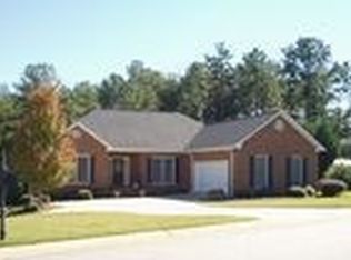 635 Saint Ives Dr, Athens, GA 30606