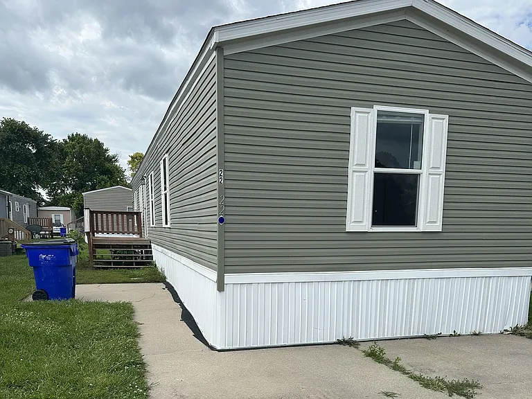 Meadowlark MHC LLC - Rent to Own — Photo 2