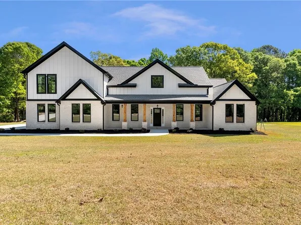 85 Cambridge Dr, Covington, GA 30014