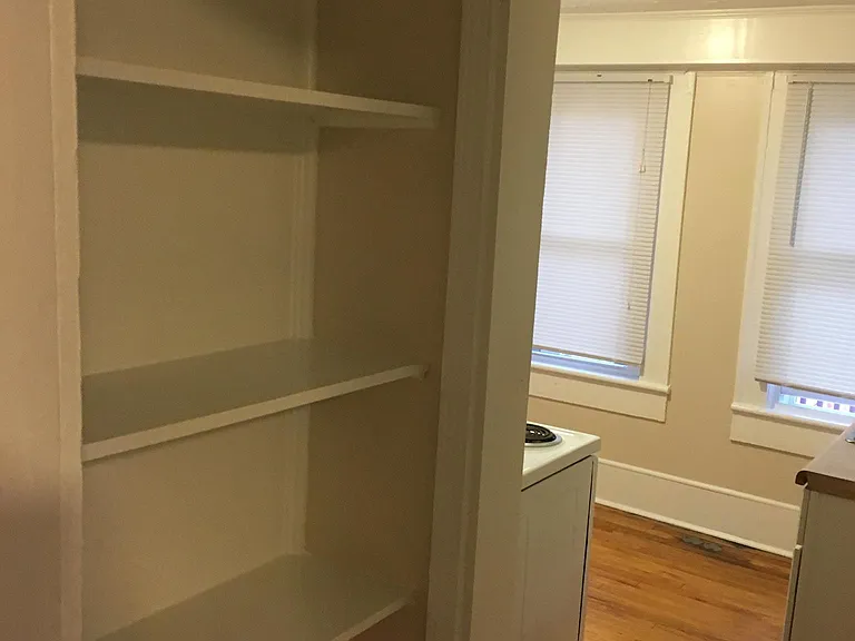 1069 Haywood Rd #4 — Photo 14