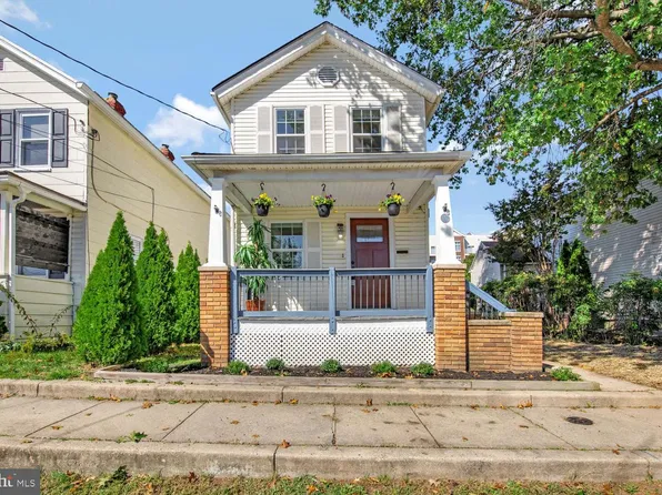 27 A St, Laurel, MD 20707