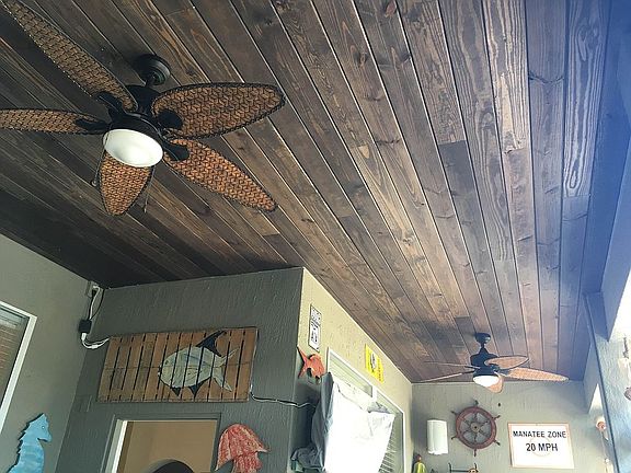 Stained Pine Wood Ceiling