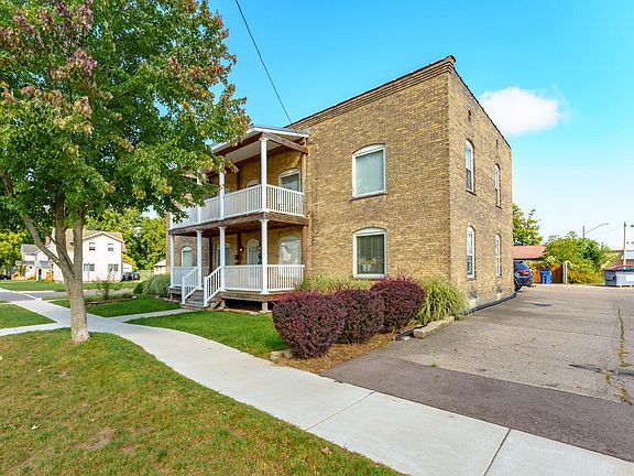 4th image of 126 W Washington St