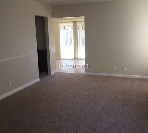 5th image of 5509 Burkshire Dr