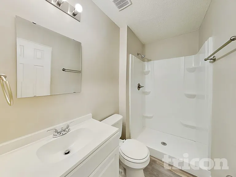 7307 Hooksett Ct — Photo 9