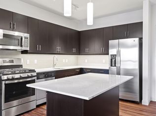 Ravinia Crossing, Highland Park, IL 60035