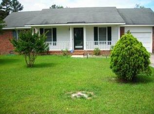 1022 Tyler Dr, Fayetteville, NC 28314