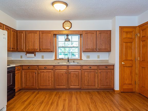 2nd image of 6189 Paullin Dr