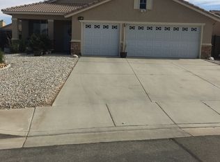 9043 Hanford Ave, Hesperia, CA 92344