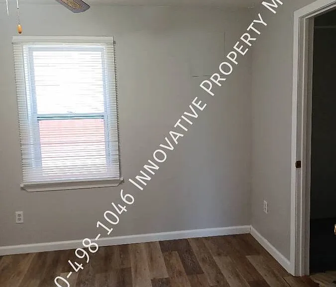 7351 N Dort Hwy #3 — Photo 12