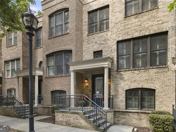 718 Cosmopolitan Dr NE, Atlanta, GA 30324