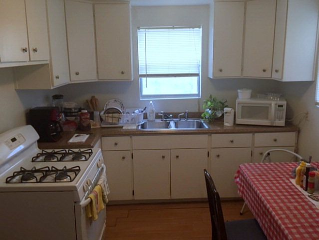 1st image of 3310 Pleasant Green Dr
