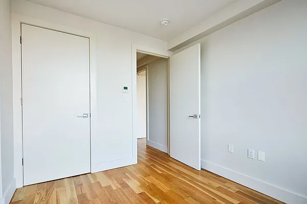 Rented by Lodger Corp | media 20