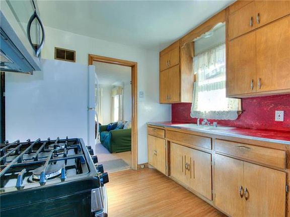 2nd image of 3809 Penn Ave N