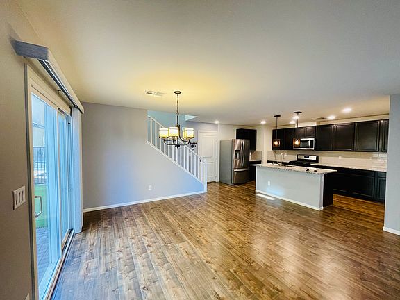 4th image of 10923 Camden Bay St