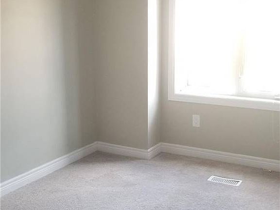 4th image of 570 Linden Dr #42