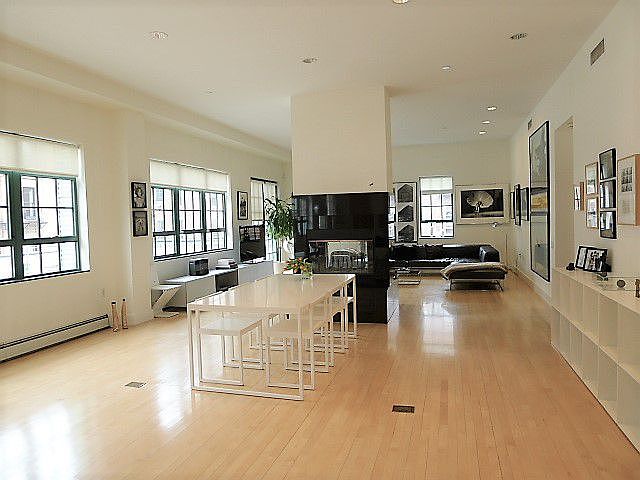1st image of 790 Greenwich St APT 3F