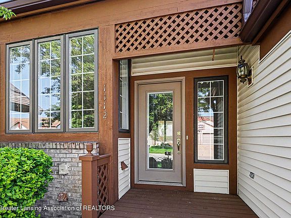 3rd image of 1112 Summergreen Ln