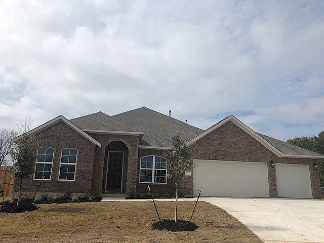 1st image of 123 Split Oak Dr