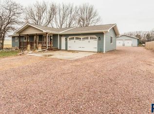 26991 S Southeastern Ave, Sioux Falls, SD 57108