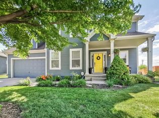 525 N Evergreen St, Gardner, KS 66030