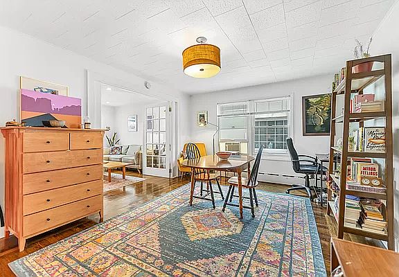 4th image of 2228 21st St