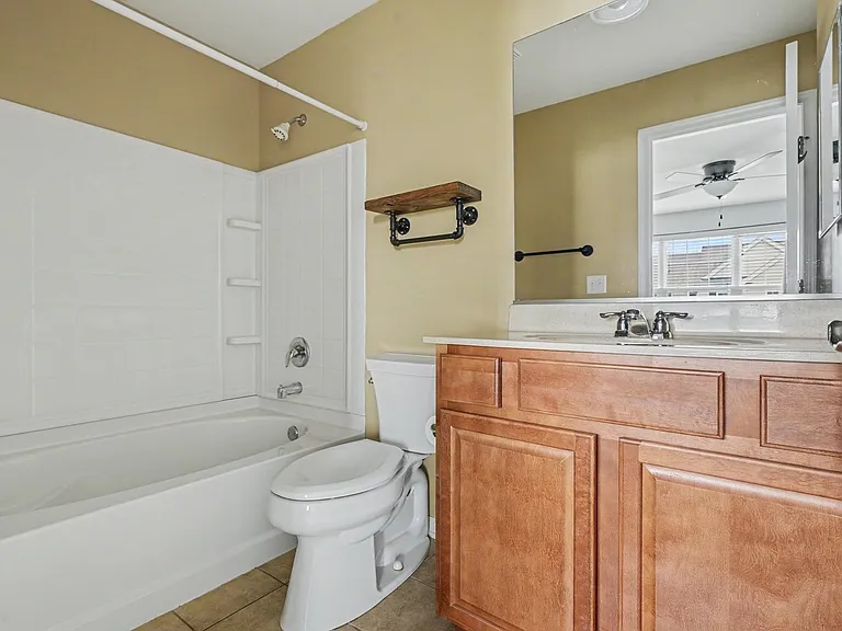 24617 Patriot Square Dr S — Photo 13