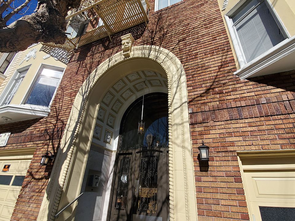 1st image of 2908 California St APT 3