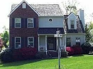 1545 Surry Hill Ct, Charlottesville, VA